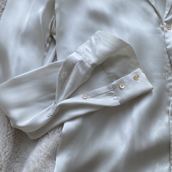 Excellent condition Wilfred Silk Blouse - Picture 3 of 4